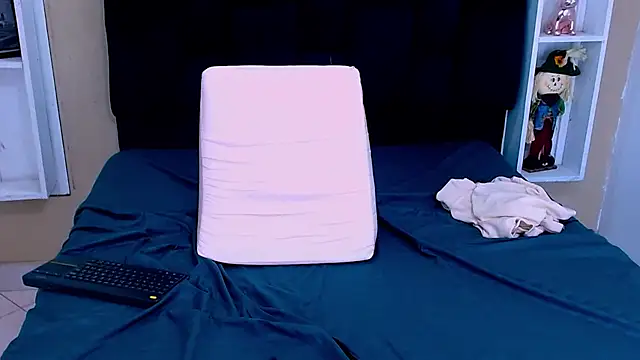 Онлайн чат XXX GoldenBoy_23