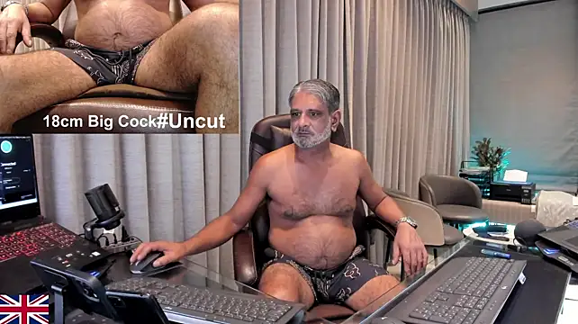 Živý XXX chat OnlineBossUK