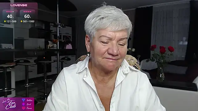 دردشة roxana_brooks الجنسية المباشرة