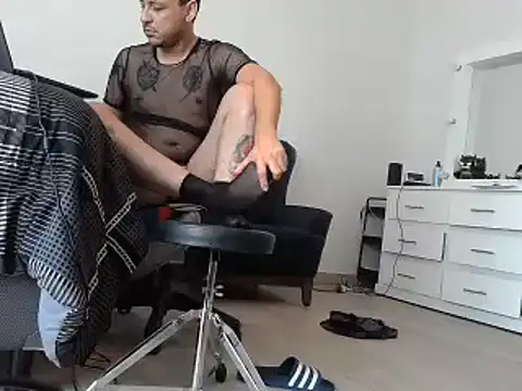 Chat XXX Live Iscariot19