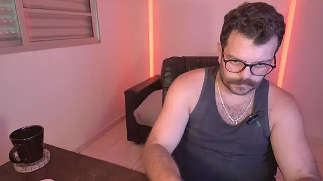 BadDaddyBrasilのライブXXXチャット