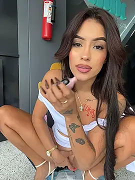 Sembang XXX Secara Langsung MystiqueXXX