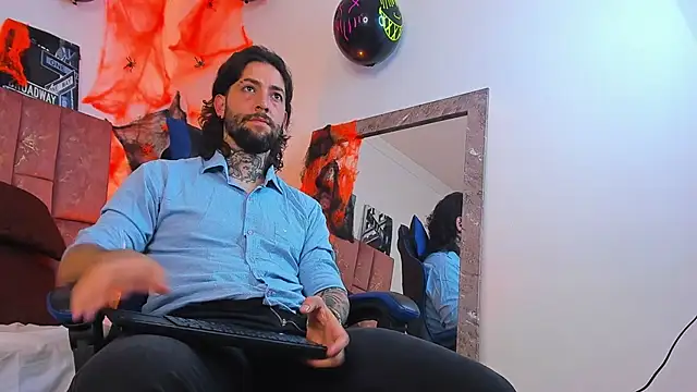 ALPHA_MASTER1 – Naživo XXX chat