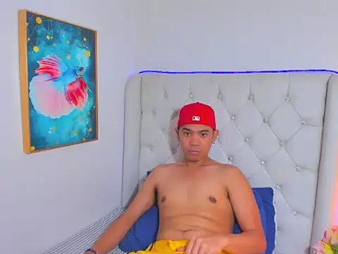 AsianZero élő XXX-chatje