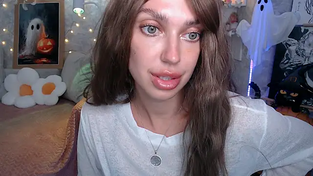 NickyAdamidi Adlı Modelin Canlı XXX Sohbeti