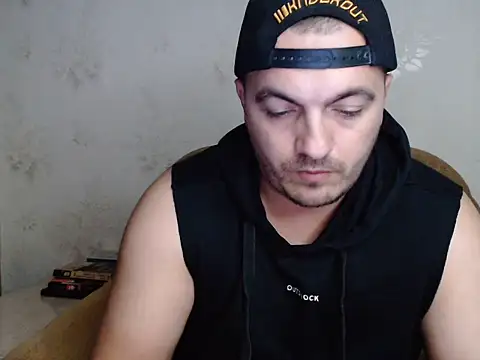 MasterTaylor live XXX chat