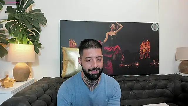 Chat XXX en directo de TommyDum