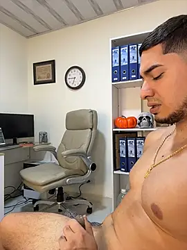Živý XXX chat Sara_fun