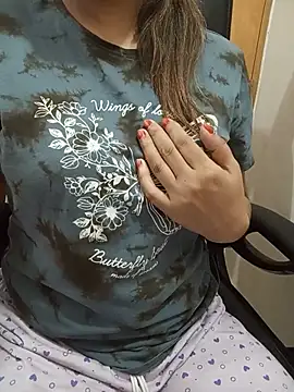 XXX chat uživo modela Tanha18