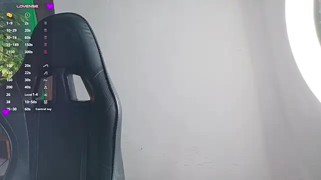 Živý XXX chat miia_stonne