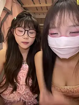 Rocket-Girl Live XXX-Chat
