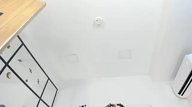 Kiraspell's Live XXX Chat