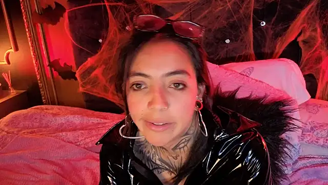 Živý XXX chat Gahia_Thompson
