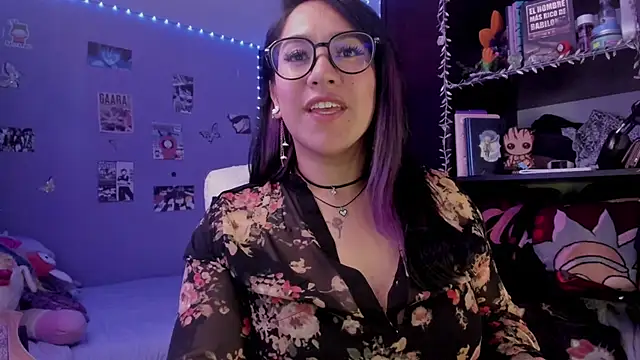 Chat +18 de julibella_sweet ao vivo