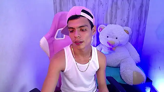 Czat XXX na żywo – Dayron_leee