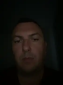 Mike8523's Live XXX Chat