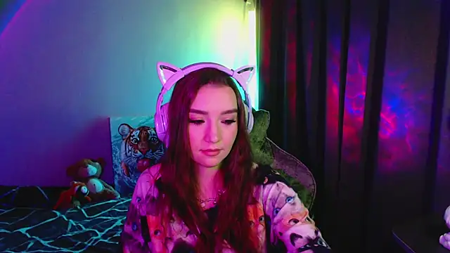 Chat +18 de Milu_Sensual_ ao vivo