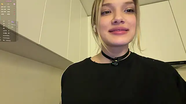 Carolini_i's Live XXX Chat