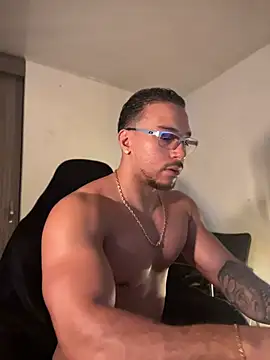 FreszX's Live XXX Chat