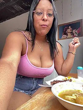 AmandaMarii Chat XXX in diretta