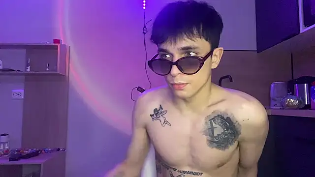 แชท XXX สดของ Clark_Day