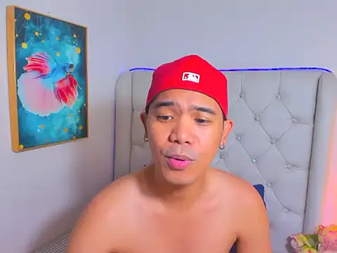 AsianZero Adlı Modelin Canlı XXX Sohbeti