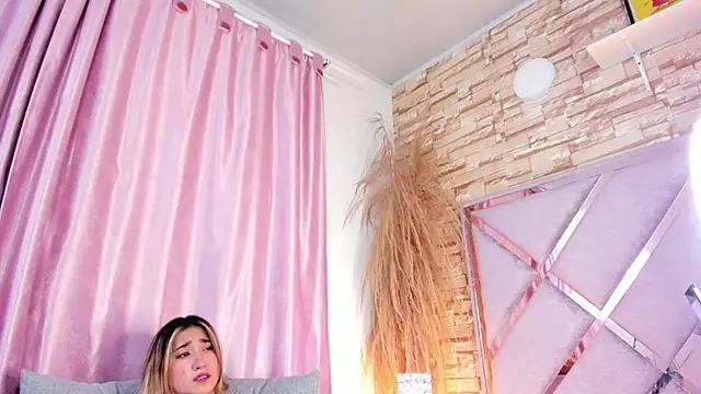 Živý XXX chat lucy_davies
