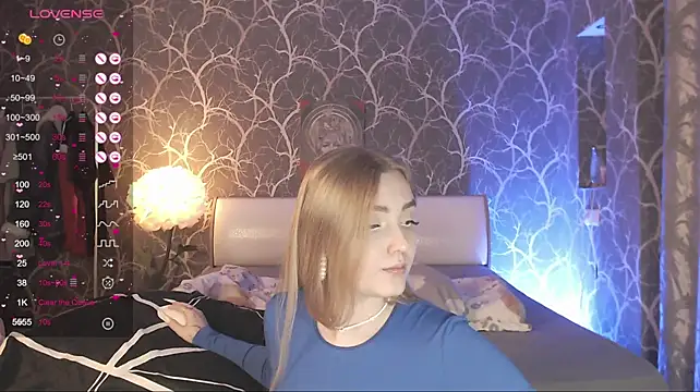 Živý XXX chat MiaMiaMeow
