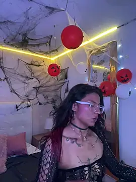 SamathaMay Adlı Modelin Canlı XXX Sohbeti