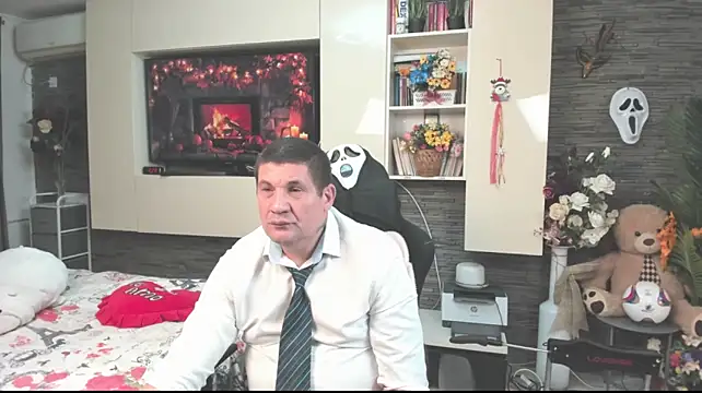 Chat +18 de SpartacusDaddy48 ao vivo