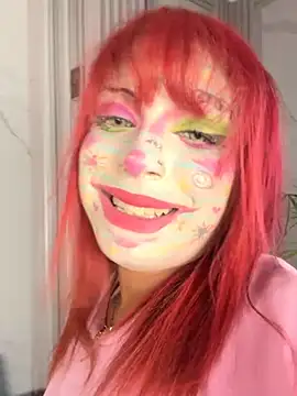 Chat +18 de GiaRedd ao vivo