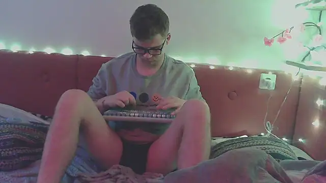 Онлайн чат XXX osanu_kage