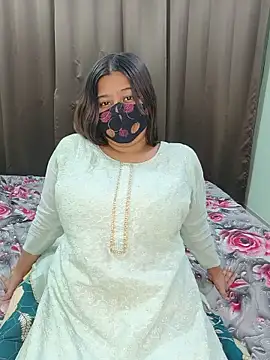 YOUR_GF_'s Live XXX Chat