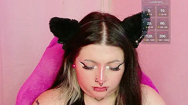 Živý XXX chat Sachi_Meow