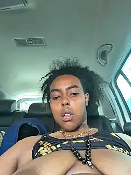 צ'אט XXX בשידור חי של seductivefreak7