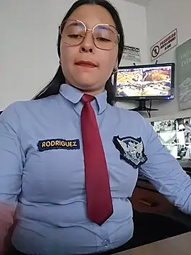 Queen_linda1's Live XXX Chat