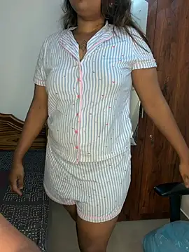 OpposedLoom – Live XXX-chat