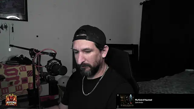 DevilPup75_ Live XXX-chat