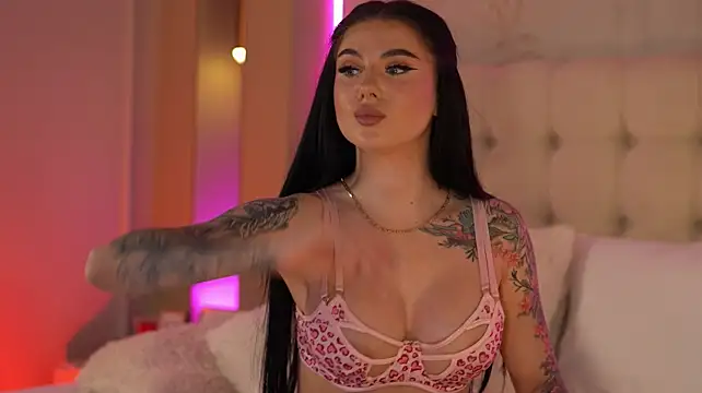 Živý XXX chat CarolinePrescott