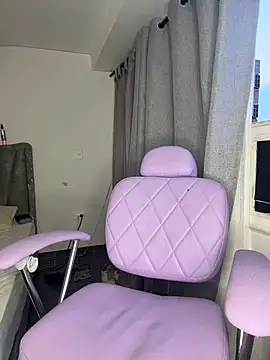 namy_moon1 Show in webcam