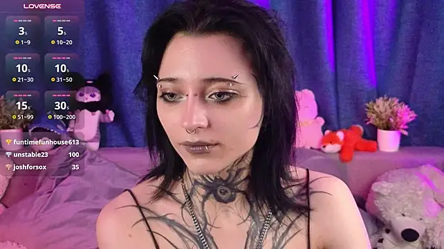 Neya_Lettee Webcam show