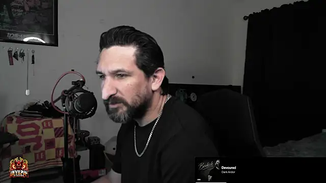 Czat XXX na żywo – DevilPup75_