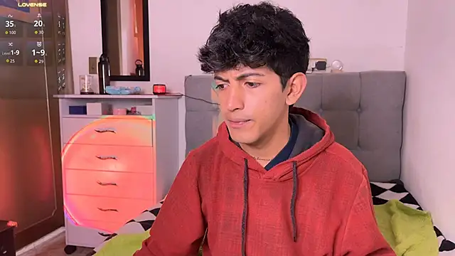 XXX chat uživo modela teobuff