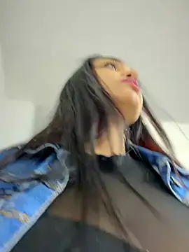Živý XXX chat Sara-77