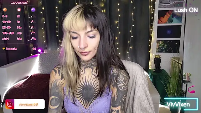 Živý XXX chat VivVixen