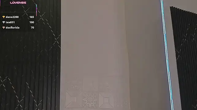 Alexxus_Smith 即時 XXX 聊天