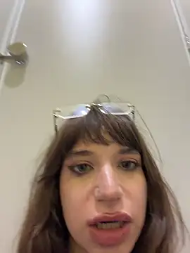 NikkiVice Live XXX-chat