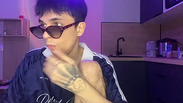 Онлайн чат XXX Clark_Day