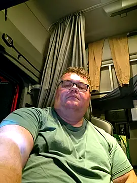 Chat XXX en directo de Tataurs