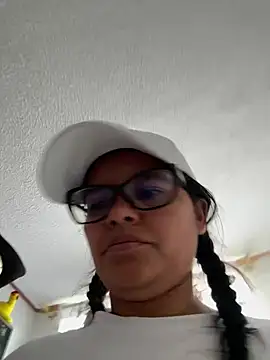 Živý XXX chat selena_foxy
